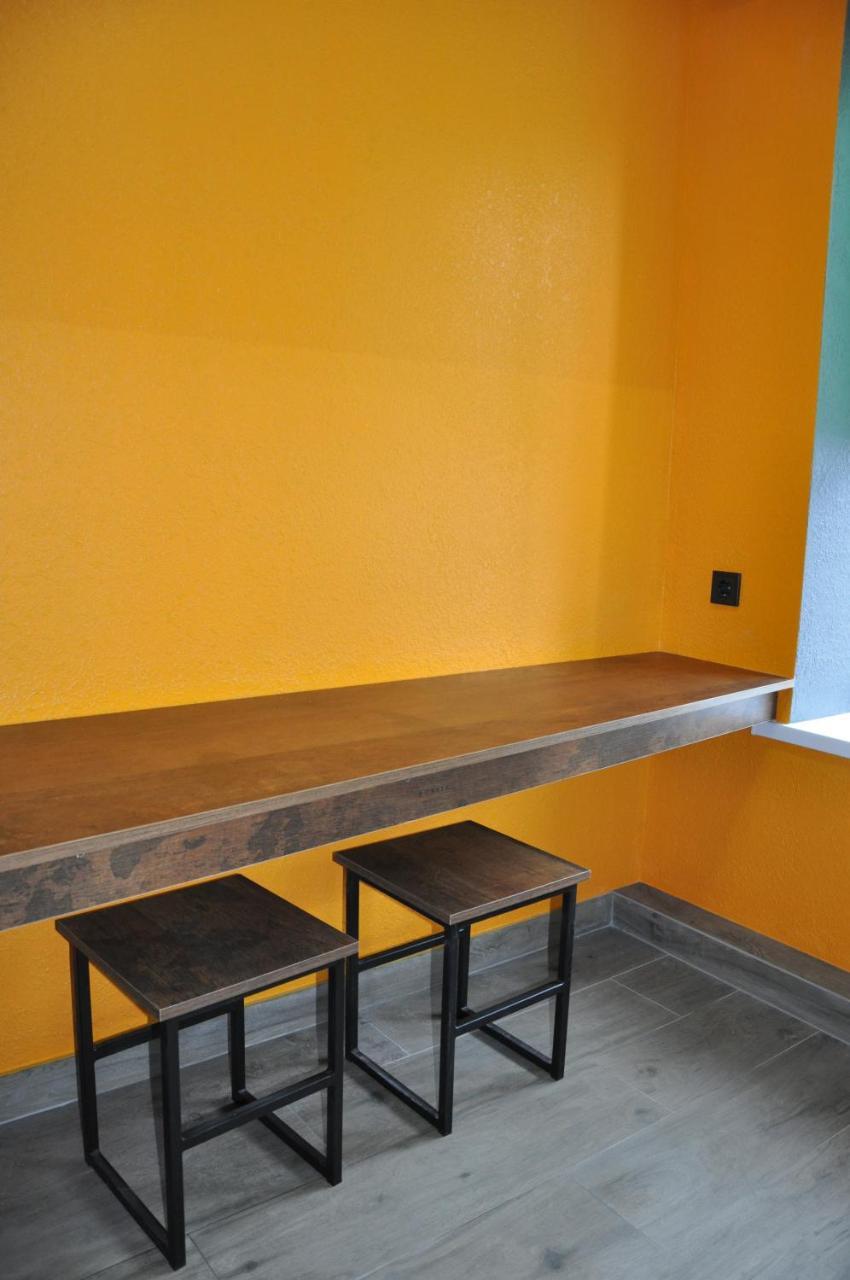 Full House Capsule Hostel Rivne Ngoại thất bức ảnh A concrete countertop